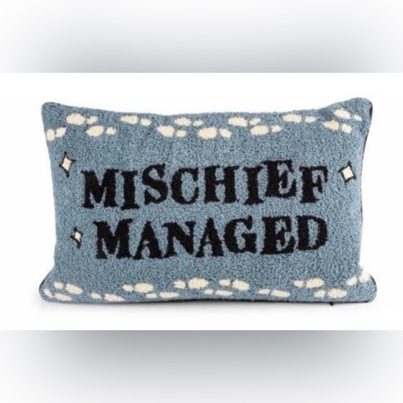 Wizarding World Of Harry Potter Other - HARRY POTTER NWT mischief managed decorative lumbar throw pillow -15x9.5